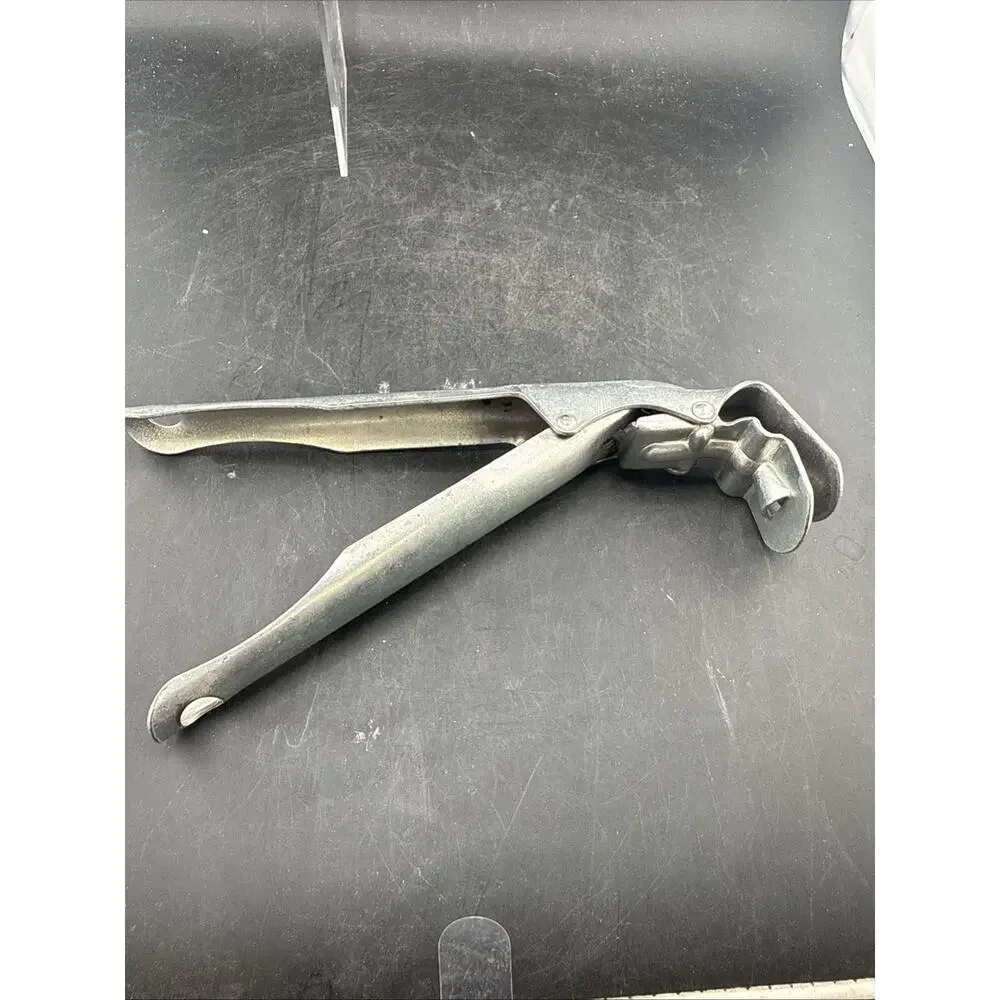 Vintage Metal No 459 Sauce Pan Clamp Handle Pot Gripper Grabber Made In USA